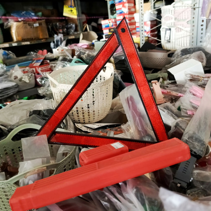 Z099 28cmx3sisi Segitiga pengaman reflektor merah Ori mata kucing