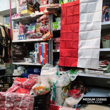 Z915 110X65CM Medium bendera merah putih bahan saten halus jahitan rapi bolak balik kuat tidak luntur