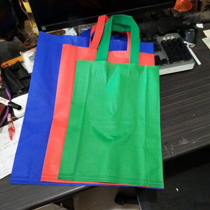 Z764 Tas Spunbond 75gsm Tote Goodie Bag Tali Handle tas kantong souvenir hadiah ultah kado tasyakuran