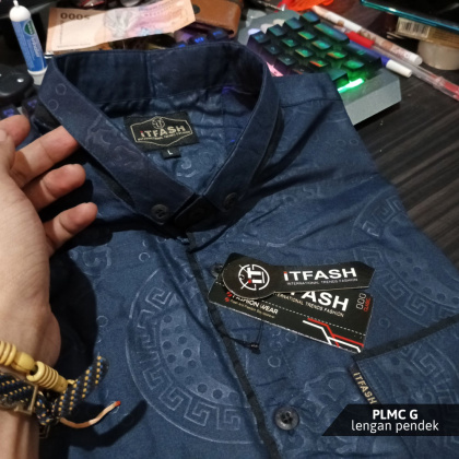 Z609 PLMC hem embos kemeja pria lengan pendek