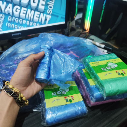 Z412 1 ROL 20 Lbr uk 45x50cm Plastik sampah kantong tipis