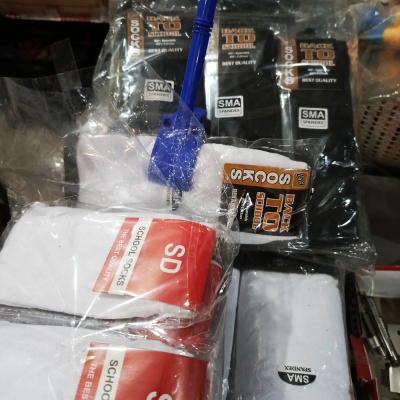 Z857 kaos kaki SD SMP SMA HITAM DAN PUTIH