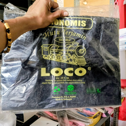 Z705 40x60cm Kantong Plastik Loco Besar