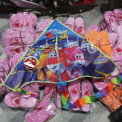 Z954 MEDIUM 1M LAYANGAN KARAKTER TAYO BENTUK IKAN PARI