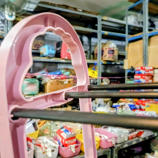 Y968 RAK SANDAL SEPATU 4 SUSUN PLASTIK 60X50X20CM