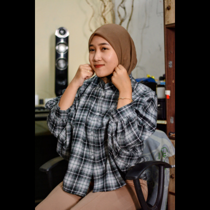 Y975 KEMEJA WANITA FLANEL CEWEK LENGAN PANJANG ALL SIZE BB 45-65KG