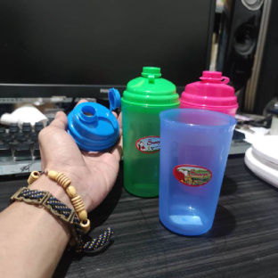 Z207 14x5cm Gelas anak + tutup lubang flip top Snoopi TANTOS lentur anti pecah