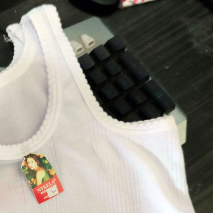 Z031 2-4th kaos dalam anak NKL L polos putih cowok cewek