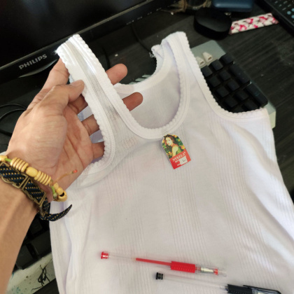 Z031 2-4th kaos dalam anak NKL L polos putih cowok cewek