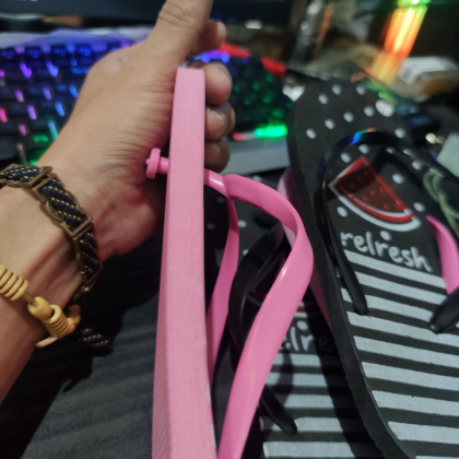 Z018 SANDAL CEWEK SPON BUSA RINGAN KARAKTER SMILE NANAS SEMANGKA