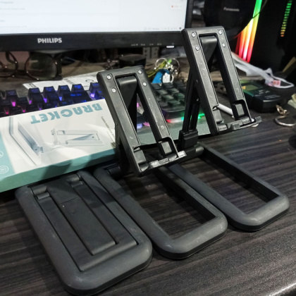 Z994 HOLDER LUBANG KOTAK HOLDER HP MEJA