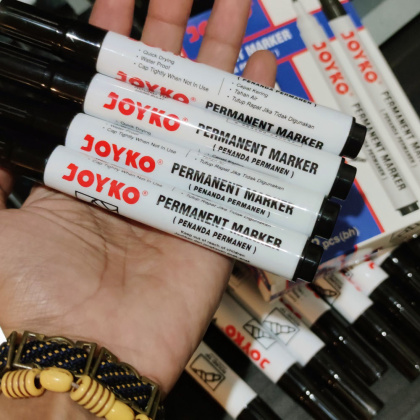 Z119 PERBIJI Spidol PERMANENT JOYKO PM-67
