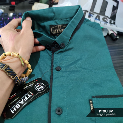 Z715 PTXU Hem polos pria lengan pendek