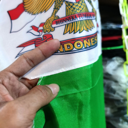 Z039 2.7M 8SAP HIJAU BENDERA UMBUL UMBUL MERAH PUTIH KUNING HIJAU GARUDA Bahan Polyster Satin Peles Kahatex Grade A Tebal