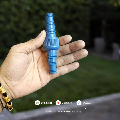 Z820 BIRU ULIR PENYAMBUNG SELANG PVC SELANG KARET PLASTIK KONEKTOR DRAT LUAR DALAM