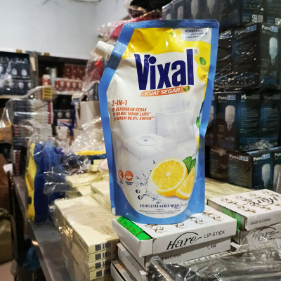 Z785 VIXAL POUCH KAMAR MANDI HARUM CAIR 600ML