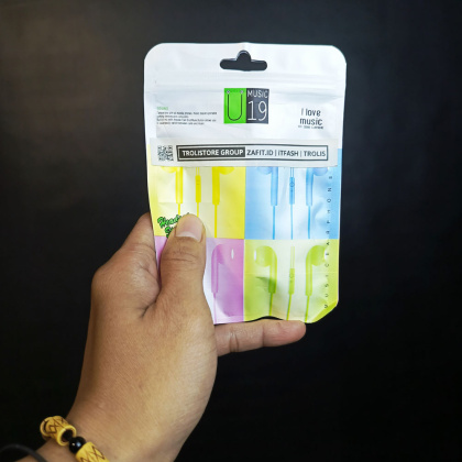 Z928 HEADSET + MIC EARPHONE PASTEL MACARON MATTE COLLOW HIFI