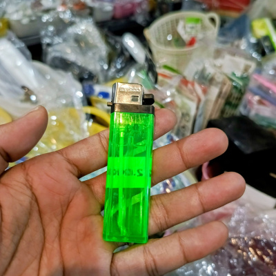 Y939 Korek api gas roda M2000 Mancis M 072