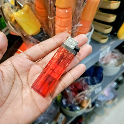 Y939 Korek api gas roda M2000 Mancis M 072