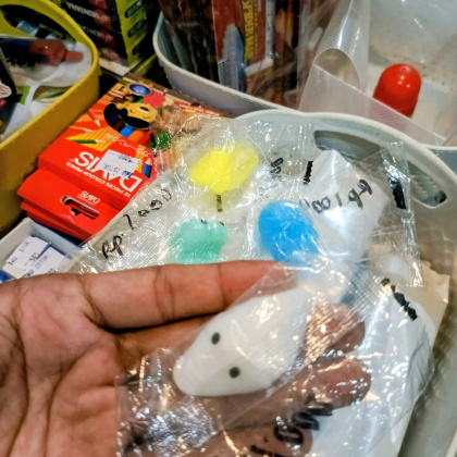 Y937 MAINAN ANAK SQUISHY mini