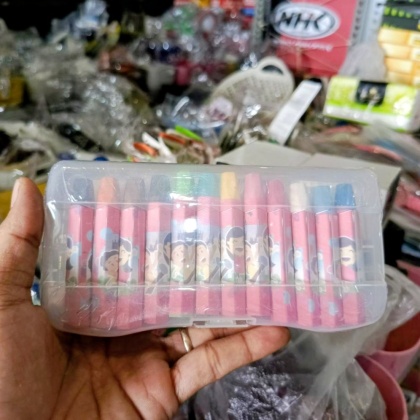 Y935 12C CRAYON DAVIS 12 WARNA DAVIS PENDEK OIL PASTEL