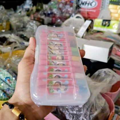 Y935 12C CRAYON DAVIS 12 WARNA DAVIS PENDEK OIL PASTEL