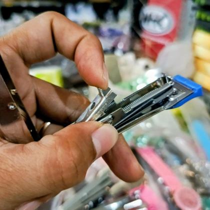 Y933 STAPLER DAVIS NO 10 DAVIS HD-10 ALAT STAPLESS METAL STAINLESS