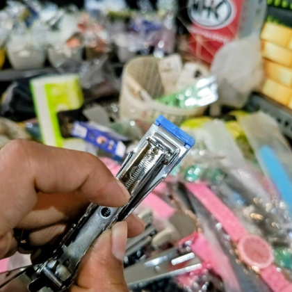 Y933 STAPLER DAVIS NO 10 DAVIS HD-10 ALAT STAPLESS METAL STAINLESS