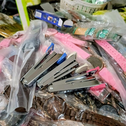 Y933 STAPLER DAVIS NO 10 DAVIS HD-10 ALAT STAPLESS METAL STAINLESS