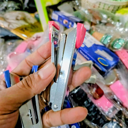 Y933 STAPLER DAVIS NO 10 DAVIS HD-10 ALAT STAPLESS METAL STAINLESS