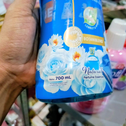 Y929 Detergen Cair Sosoft 700Ml Detergen Tumbuhan