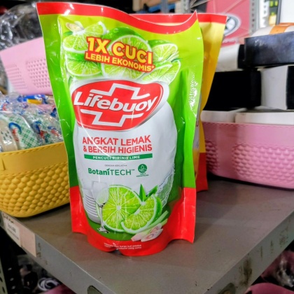 Y928 Sabun cuci piring Lifebuoy 660g Refill Botani Tech
