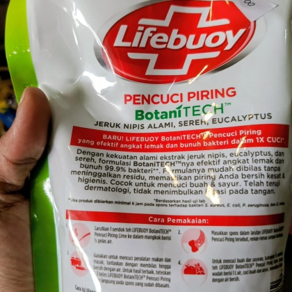 Y928 Sabun cuci piring Lifebuoy 660g Refill Botani Tech