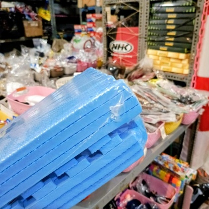 Z183 30x30cm tebal 1cm isi 9lembar SNI Puzzle Eva Mat Polos matras alas karpet matras mainan anak playmat