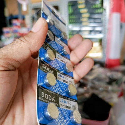Z548 LR44 AG13 357A 1.5V SODA ALKALIINE BATERAI Baterai harga per biji baterai pil tablet kancing kalkulator mainan anak baterai bulat bundar